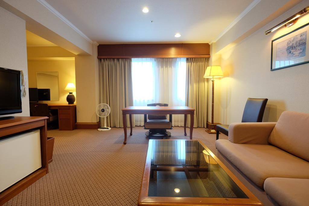 Station Hotel Au Tsu Dış mekan fotoğraf