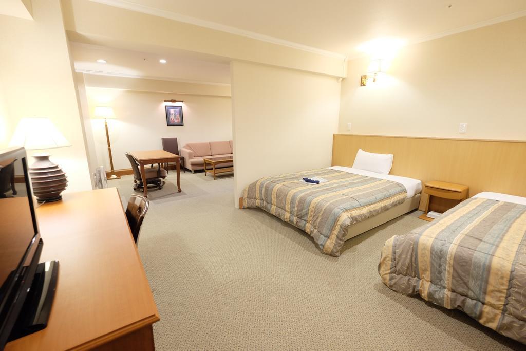 Station Hotel Au Tsu Dış mekan fotoğraf