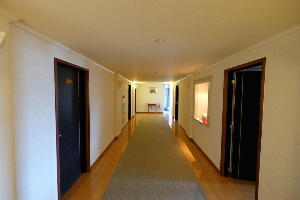 Station Hotel Au Tsu Dış mekan fotoğraf